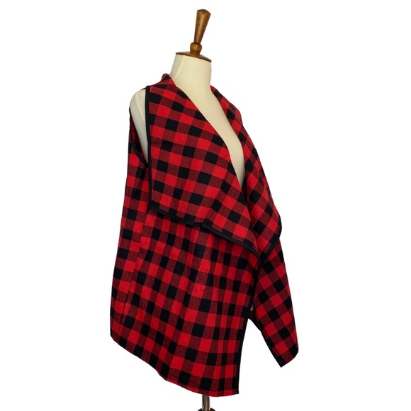Red & Black Buffalo Plaid Asymmetric Open Vest - Picture 10 of 16